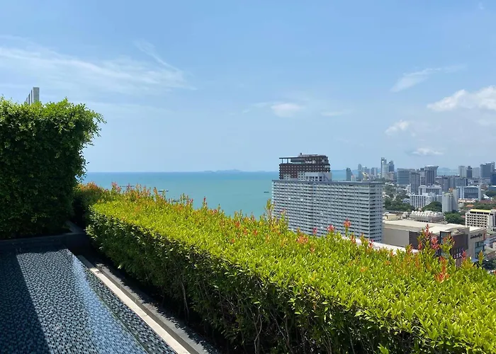 The Base In Pattaya City